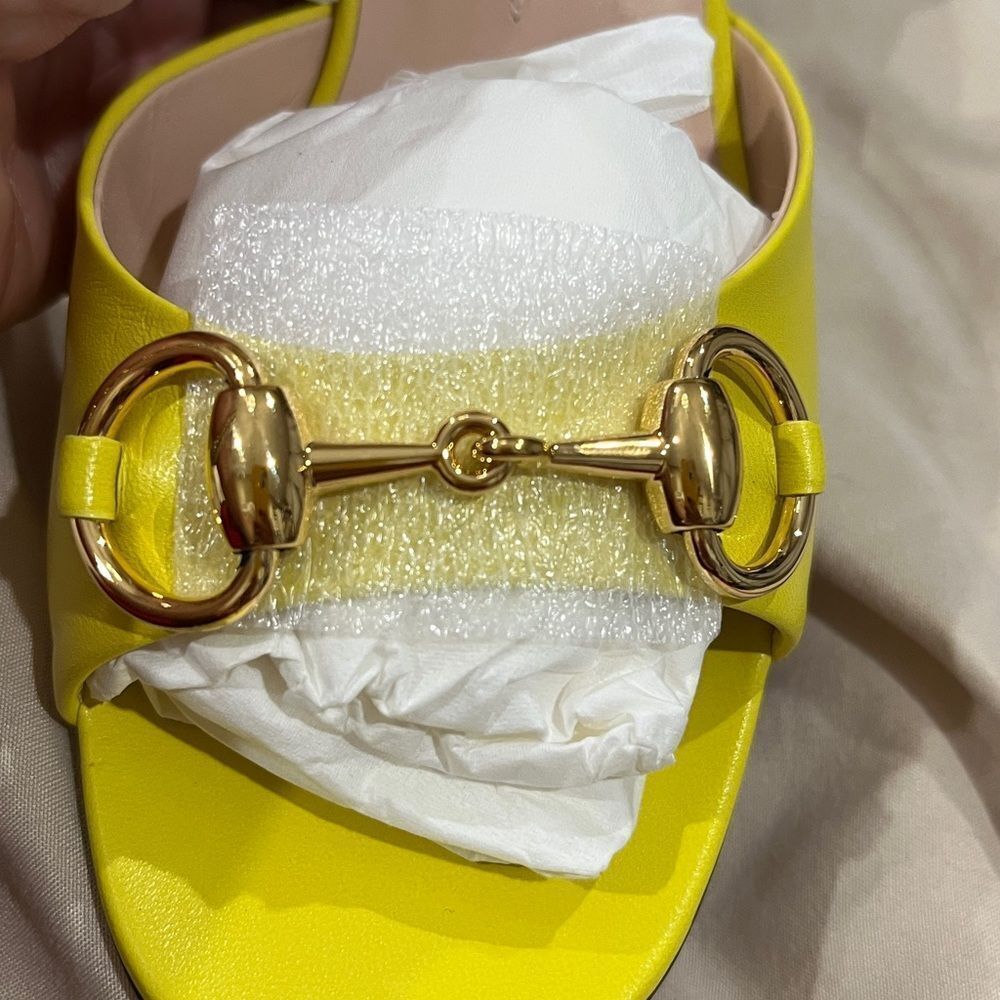 Gucci Yellow Heeled Sandals - Picture 7 of 8